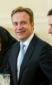 Børge Brende in meeting with Iranian FM Javad Zarif.jpg