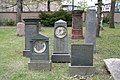 A Brockhaus család sírköve a lipcsei Altes Johannisfriedhof temetőben