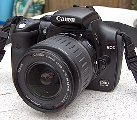 Canon EOS 300D (1).jpg
