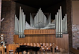 Pipe organ