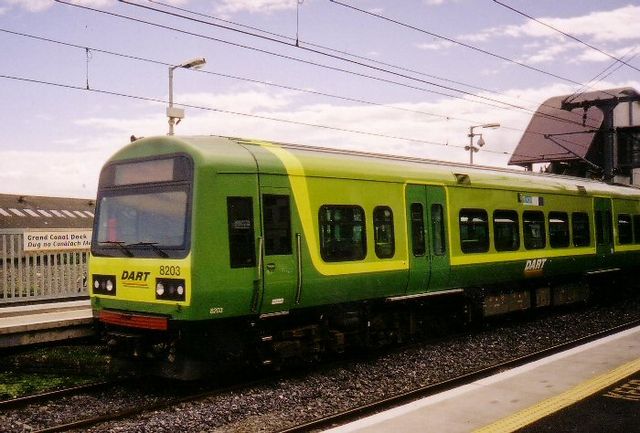 Une rame du DART - Dublin)