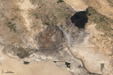 Annual time lapse of water levels of the Mesopotamian Marshes throughout early February. Mesopotamian Marshes 2000-2009.gif