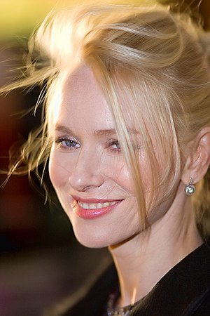 Naomi Watts has been cast to play the late Princess Diana in a new biopic 