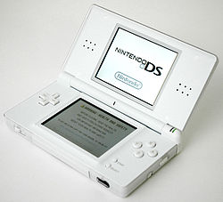 Nintendo DS Lite side.jpg
