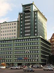 Otterhall, tillsammans med Kungstornen i Stockholm, Sveriges första skyskrapor.