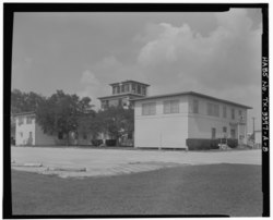 Overview of site, looking northeast - Naval Air Station Chase Field, Building 1001, Independence Street, .45 mile south of intersection of Texas State Highway and Independence HABS TEX,13-BEEVI.V,1A-8.tif