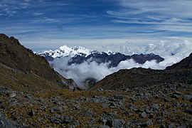 Перу - Салкантай Трек 068 - вниз по другую сторону перевала (7339820704) .jpg
