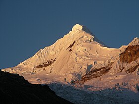 Vue depuis le refuge Ishinca.