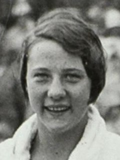 Олимпиада 1928 года, сборная США, женщины, 4х100 м (обрезано) - Альбина Осипович.jpg