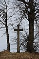 Kříž u silnice vedoucí do vsi