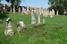 Židovský cintorín v Ivančiciach