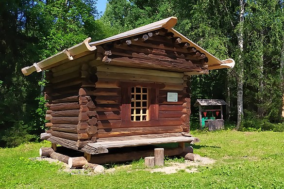 103. Амбар зерновой Бобрецова Е.В., Малые Корелы, Приморский район Автор — Nastoal