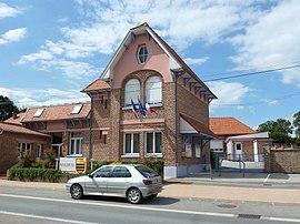 The town hall of Avroult