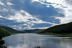 A Badovac-tó a Goljak-hegységben