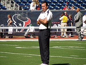 Kubiak coaching the Texans in 2008 Gary Kubiak.jpg