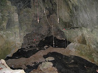 Höhle Geißenklösterle (September 2004)