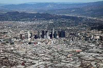 Los Angeles, a cidade dos ``anjos´´ 400px-Los_Angeles,_CA_from_the_air