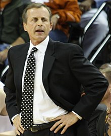 Rick Barnes in 2009.jpg