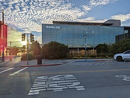 Yrityksen päämaja San Mateossa, vuonna 2023-present.