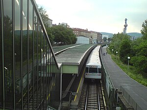 U4 friedensbrücke DSC07084.JPG