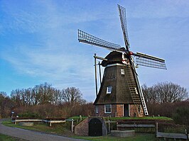 Molen De Zaandplatte in de buurtschap Engeland bij Ruinen