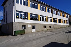 Поглед на основното училиште