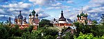 Панорама Ростовского Кремля с городских валов.jpg