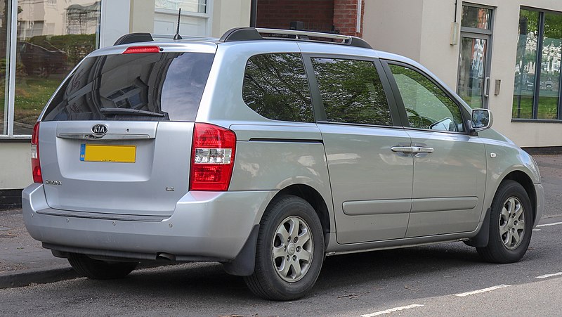 파일:2007 Kia Sedona LS 3.0 Rear.jpg