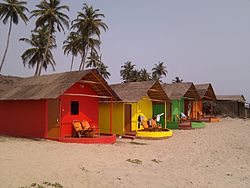 Bungalows for rent, discounts for colorblind - panoramio.jpg