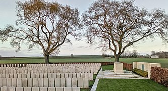 Cimetière militaire britannique de La Neuville