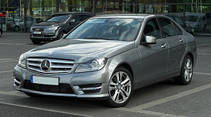 300px-Mercedes-Benz_C_220_CDI_BlueEFFICI