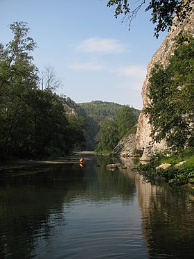 Мораҙым тарлауығында шишмә янында