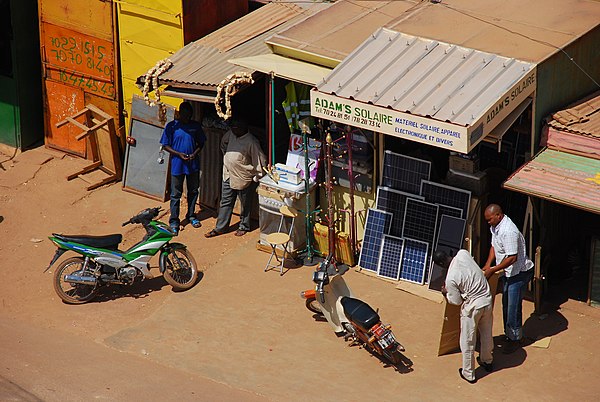 Geschäft für Solaranlagen in Ouagadougou, Burkina Faso