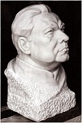 Busto de Darío esculpido por Edith Grøn