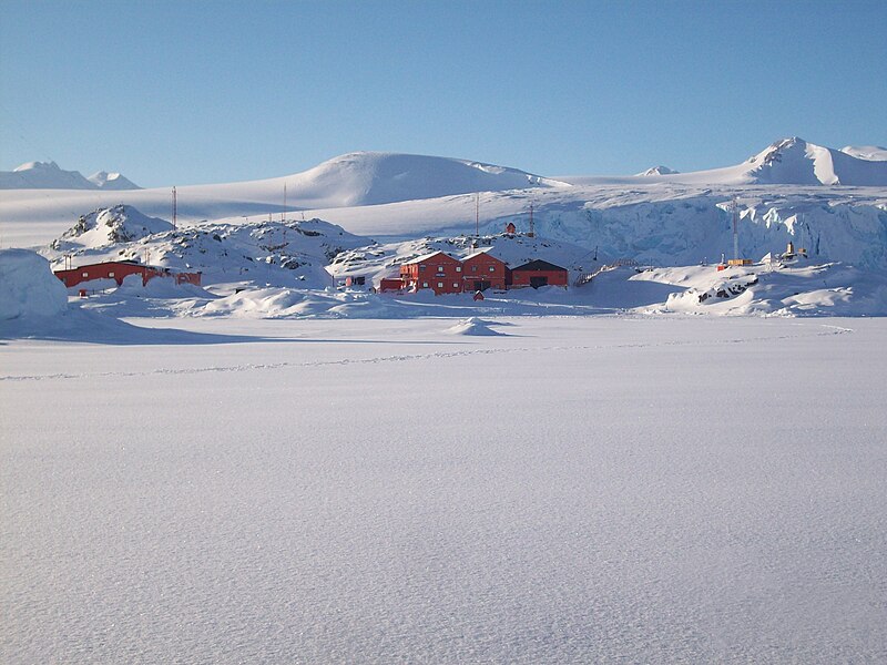 File:San Martín Base, Antarctica.jpg
