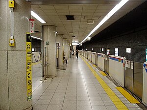 月台（2007年8月）
