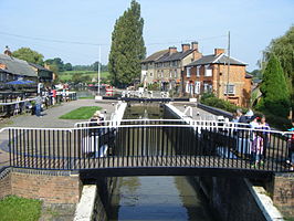 Grand Union Canal in Stoke Bruerne