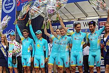 Österreich-Rundfahrt 2013 Wien Siegerehrung Team Astana 02.jpg