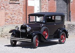 1931 Model A Deluxe Tudor Sedan