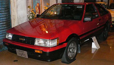 400px-1983_Toyota_Corolla-Levin_01.jpg