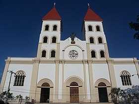 Image illustrative de l’article Cathédrale-basilique Reine-de-la-Paix de San Miguel