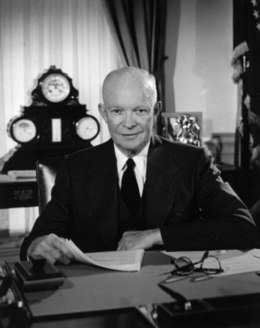 Eisenhower in the Oval Office, February 29, 1956. Eisenhower in the Oval Office.jpg