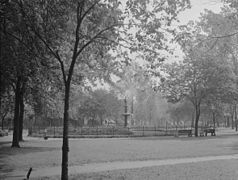 Le square en 1945