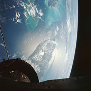 Fotografía de Florida, Islas Bahamas y Cuba, tomada desde la nave espacial Gemini 12 en su 15ª revolución a la Tierra.