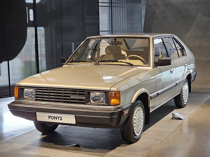 파일:Hyundai Pony II CX 1400 GLS 110 Beige (1).jpg