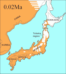 Japanese archipelago 20,000 years ago with Hokkaido island bridged to the mainland, thin black line indicates present-day shoreline Japan glaciation.gif