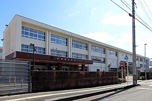 勝山市立成器南小学校