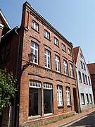 Wohn- und Geschäftshaus / Schlosserei