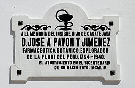 Plaque rendant hommage au grand pharmacien, botaniste et explorateur illustré José Antonio Pavón, né à Casatejada