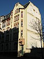 Mietshaus in halboffener Bebauung